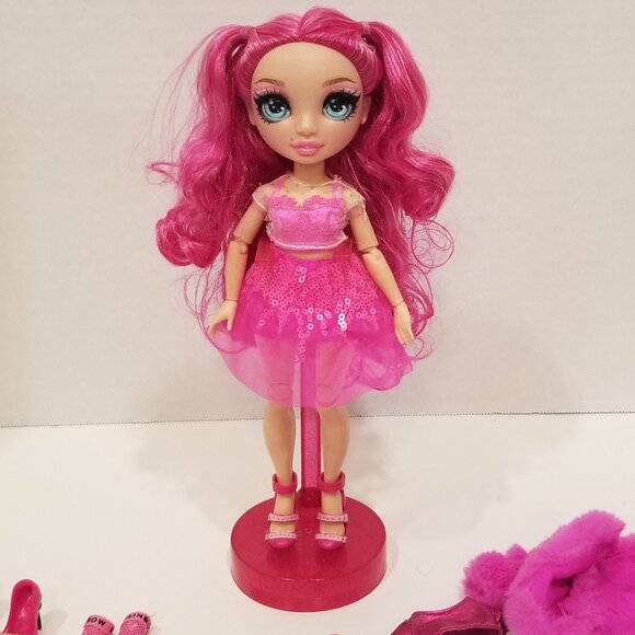 Rainbow High Fashion Doll Stella Monroe (Fuchsia), EUC               HOST PICK - Picture 5 of 13